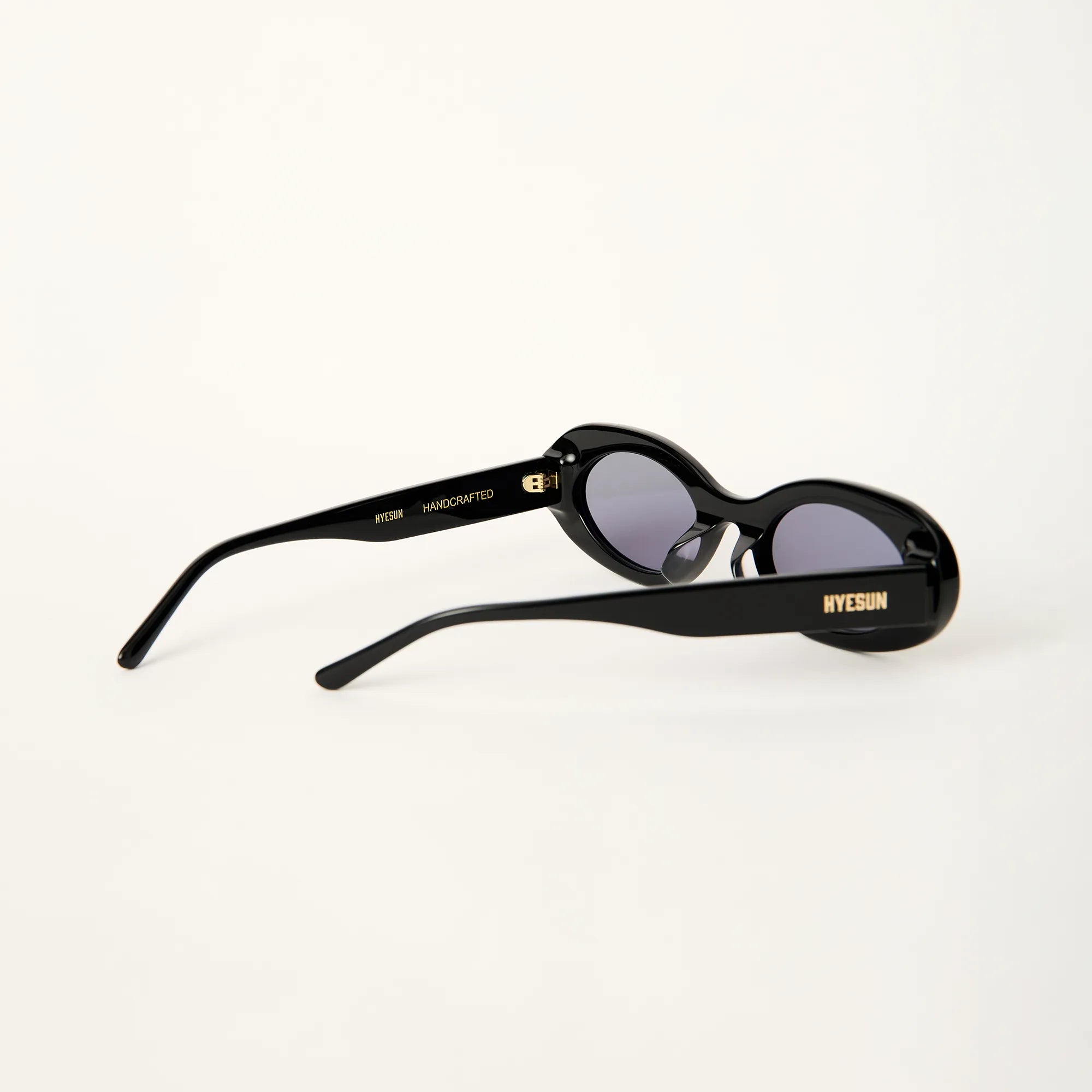 Ara 90s Oval Black