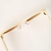 Ara 90s Oval Cream